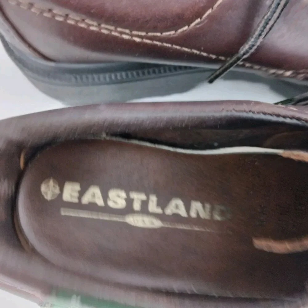Eastland Brown Leather Loafers Moc Toe Vibram Chunky Sole Y2K 90s Women's 8M